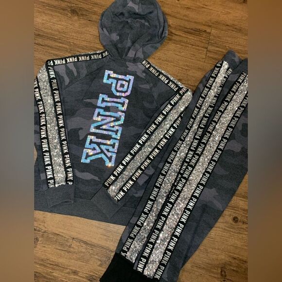 VS PINK CAMO BLING OUTFIT SET XS - Picture 5 of 12